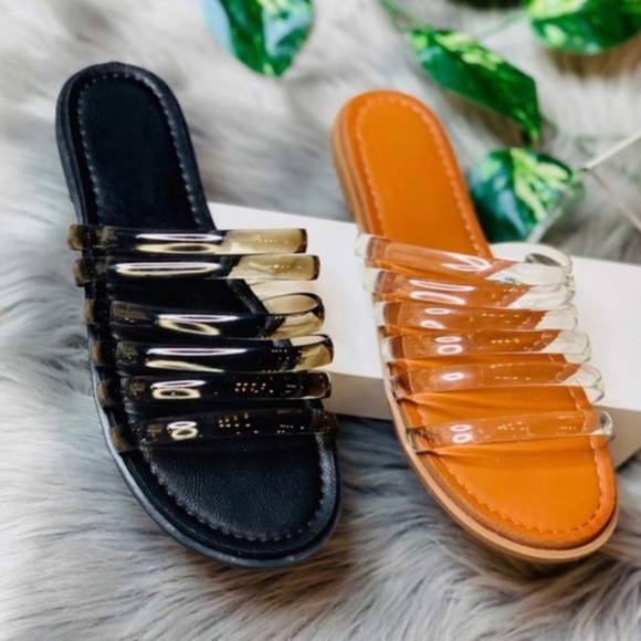 !!LAST ONE SIZE 8.5!! “CLARITY" Sandals - Clear - Picture 4 of 5